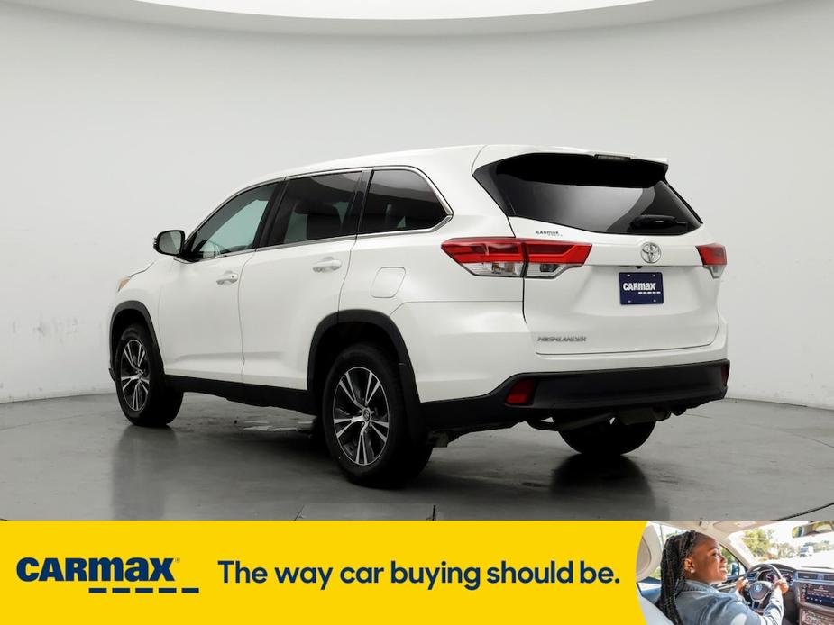 used 2019 Toyota Highlander car, priced at $27,998