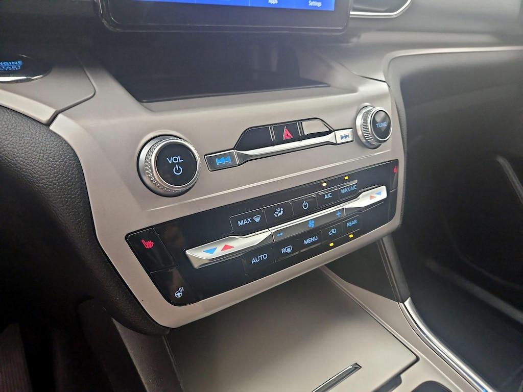 used 2023 Ford Explorer car, priced at $28,998