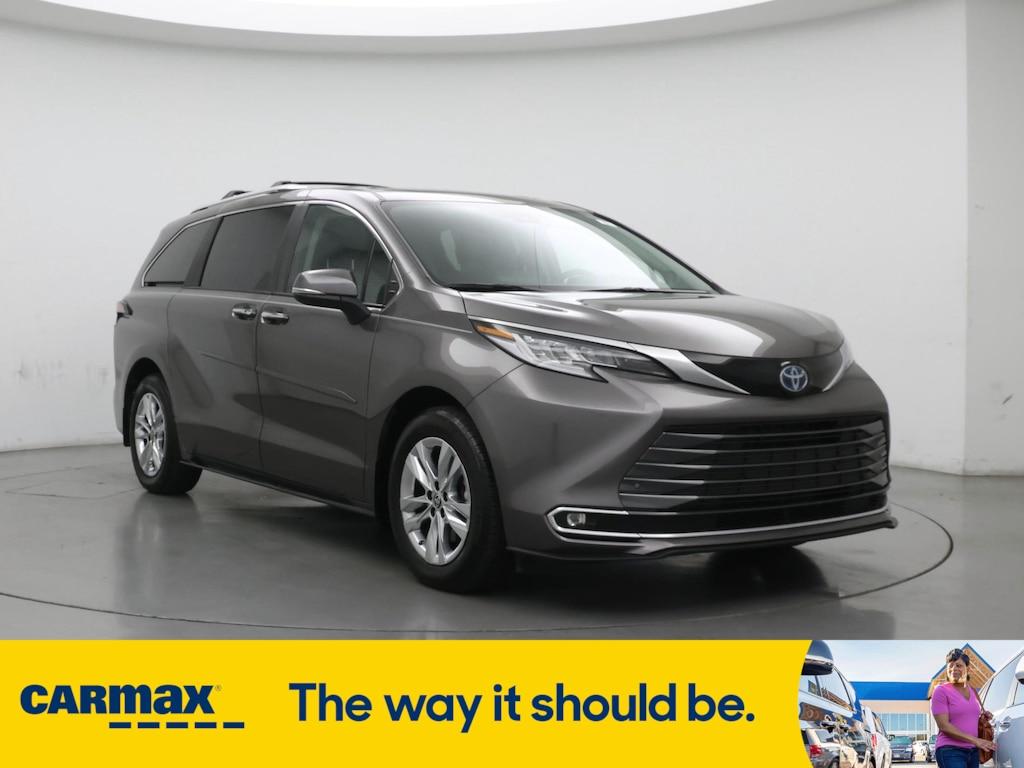 used 2024 Toyota Sienna car, priced at $51,998