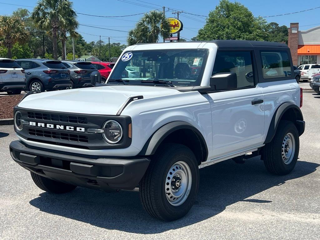 new 2025 Ford Bronco car, priced at $39,348