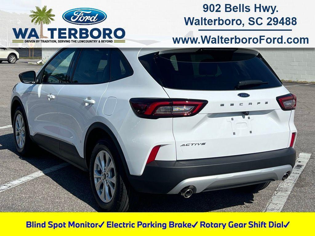new 2025 Ford Escape car, priced at $25,925