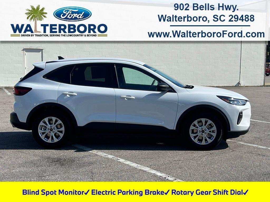 new 2025 Ford Escape car, priced at $25,925