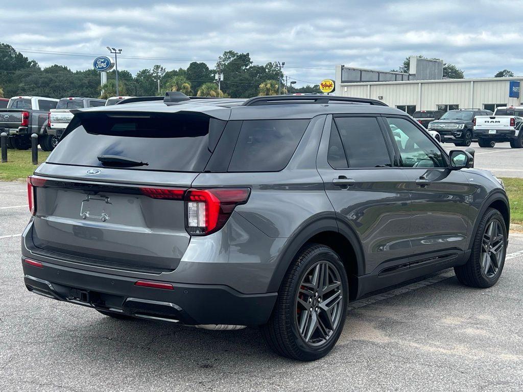 new 2025 Ford Explorer car, priced at $45,939