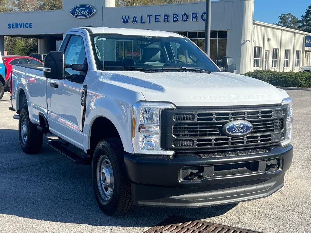 new 2025 Ford F-250 car, priced at $48,157