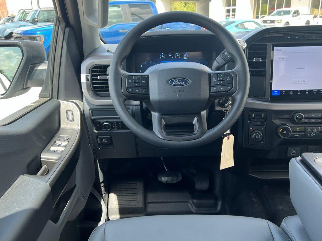 new 2024 Ford F-150 car, priced at $45,992
