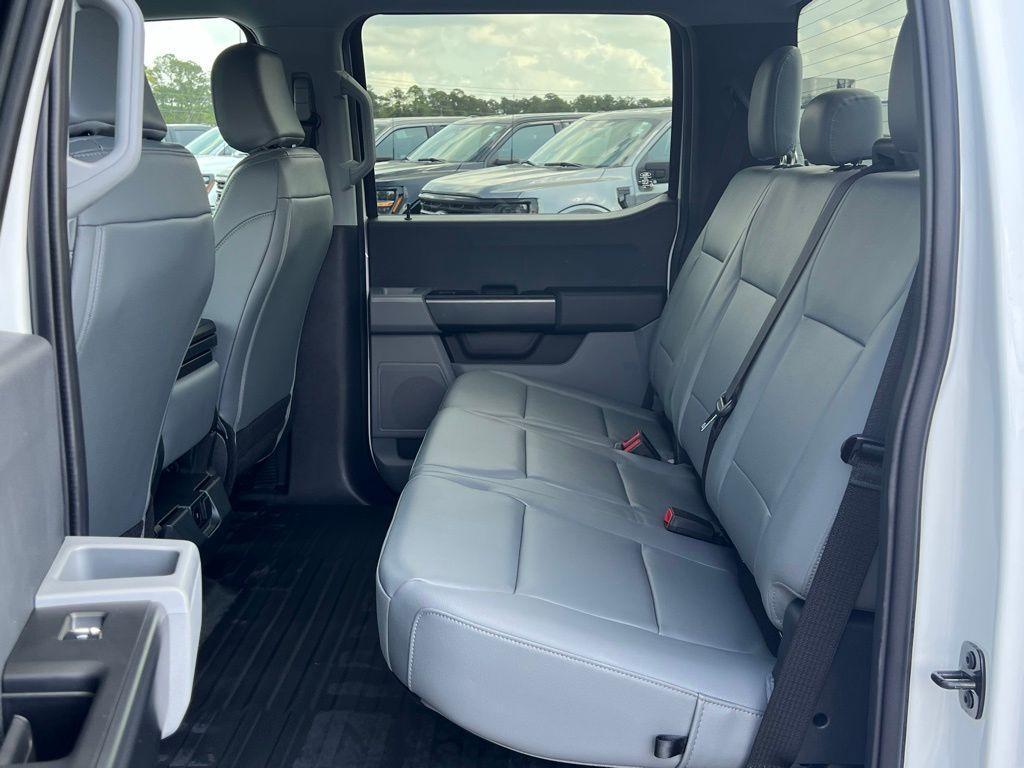 new 2024 Ford F-150 car, priced at $45,992