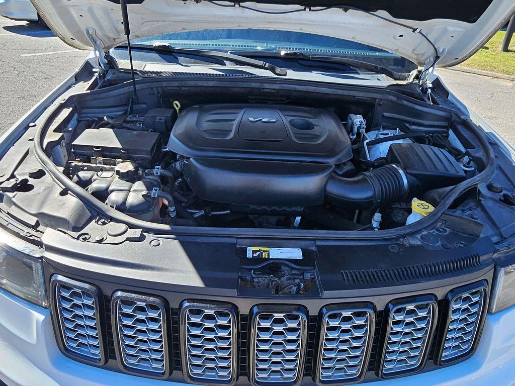 used 2018 Jeep Grand Cherokee car, priced at $14,813