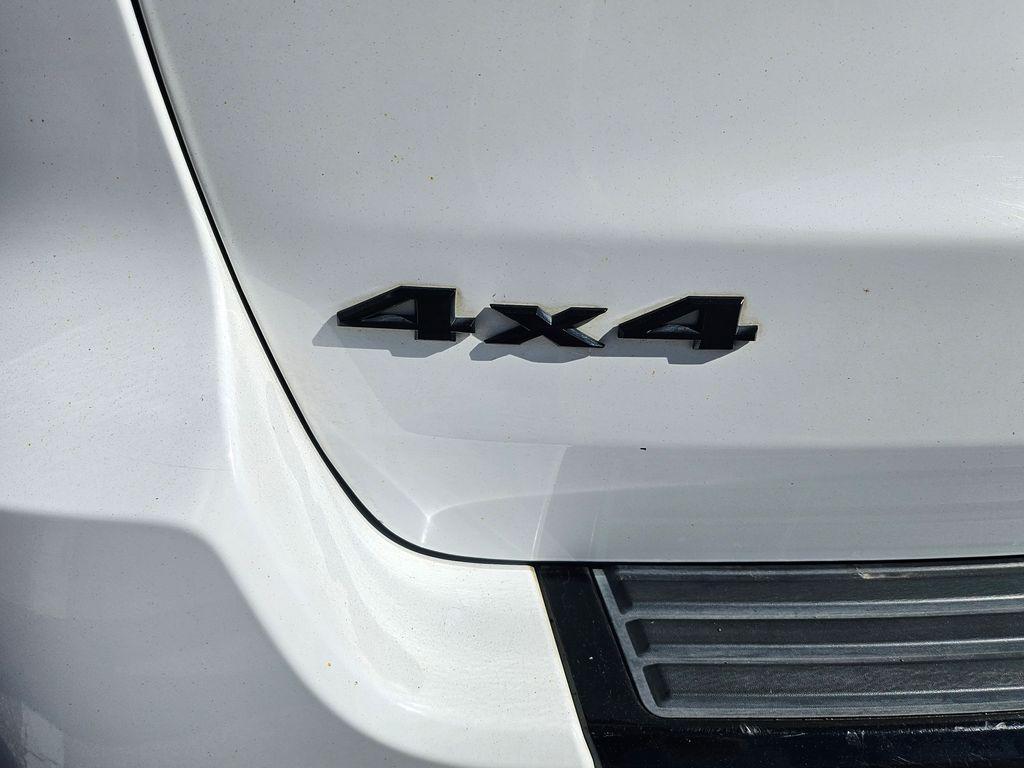 used 2018 Jeep Grand Cherokee car, priced at $14,813