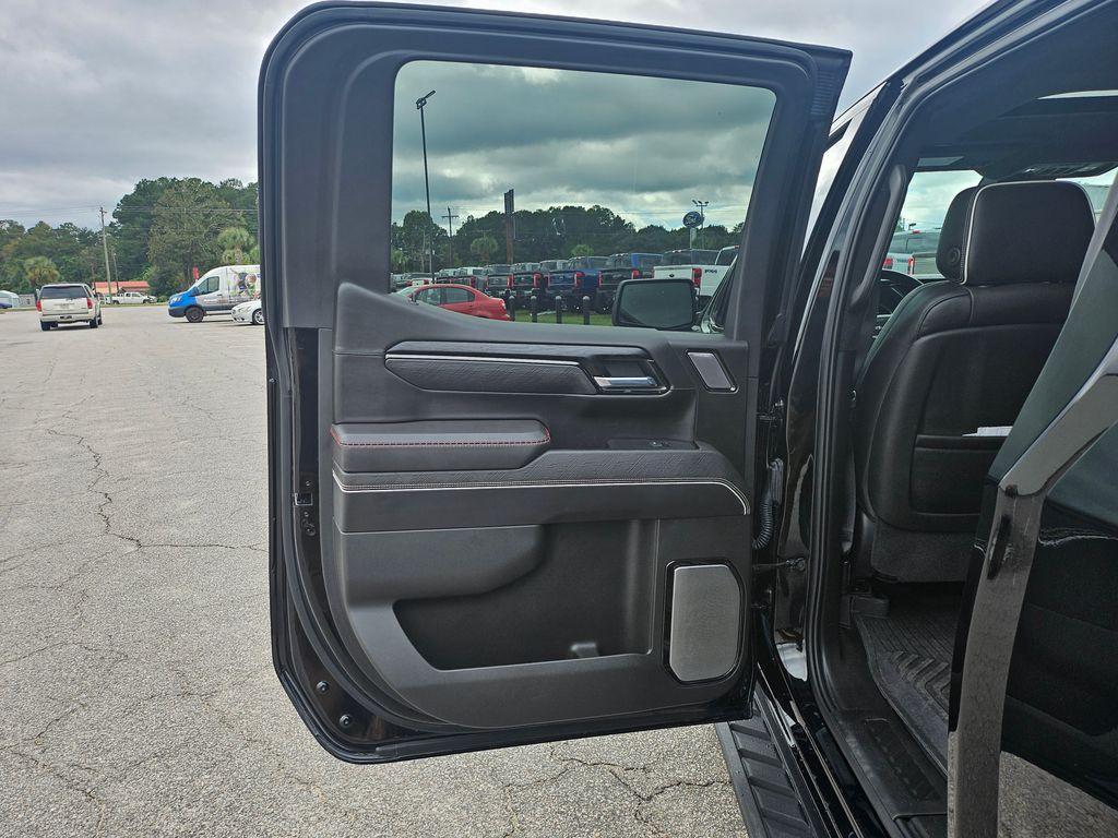 used 2023 GMC Sierra 1500 car, priced at $59,000