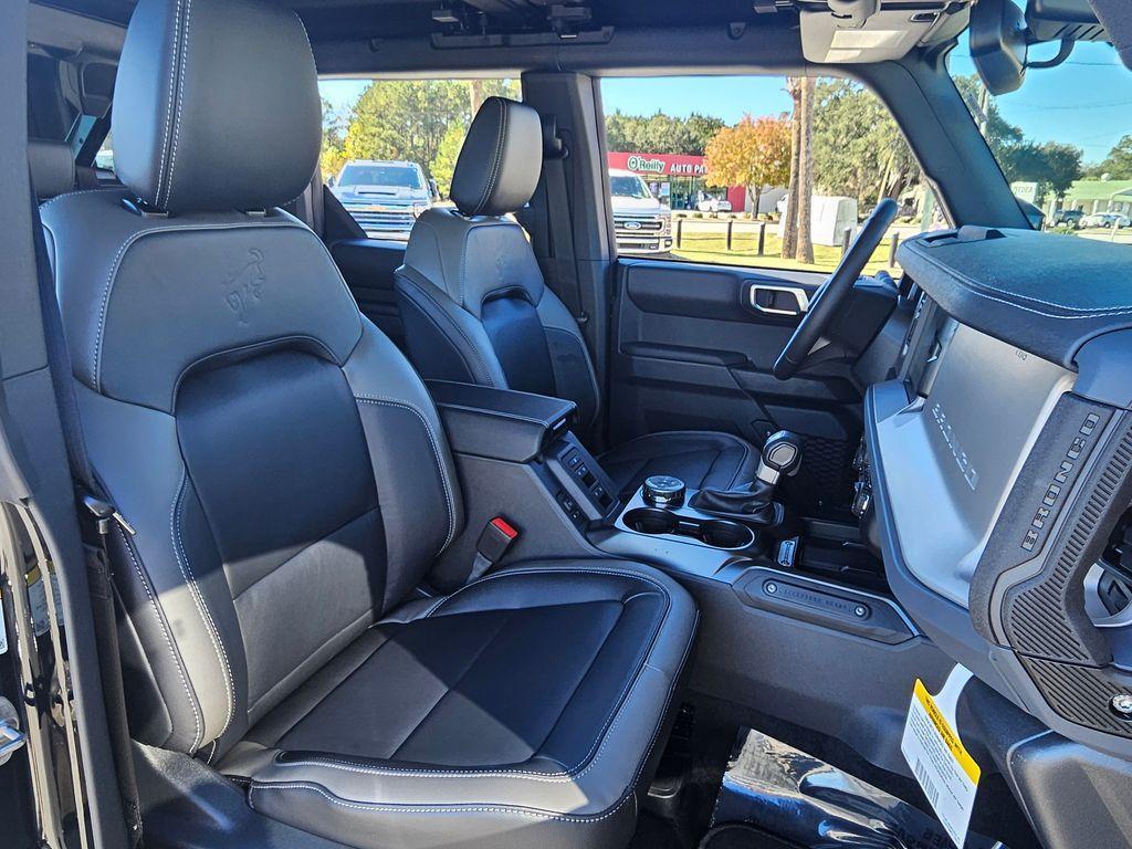 new 2025 Ford Bronco car, priced at $54,532