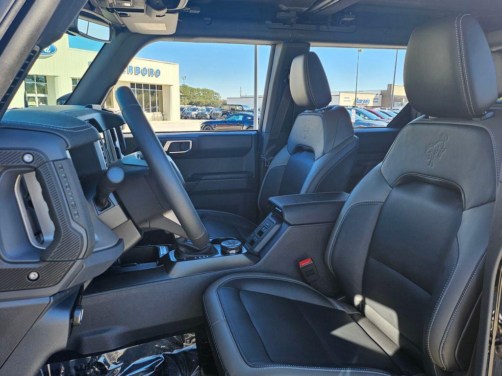 new 2025 Ford Bronco car, priced at $54,532