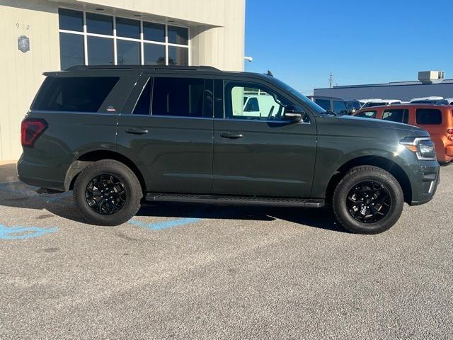 used 2022 Ford Expedition car, priced at $49,500