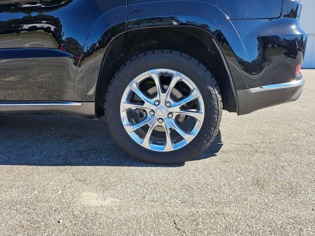 used 2019 Jeep Grand Cherokee car, priced at $21,500