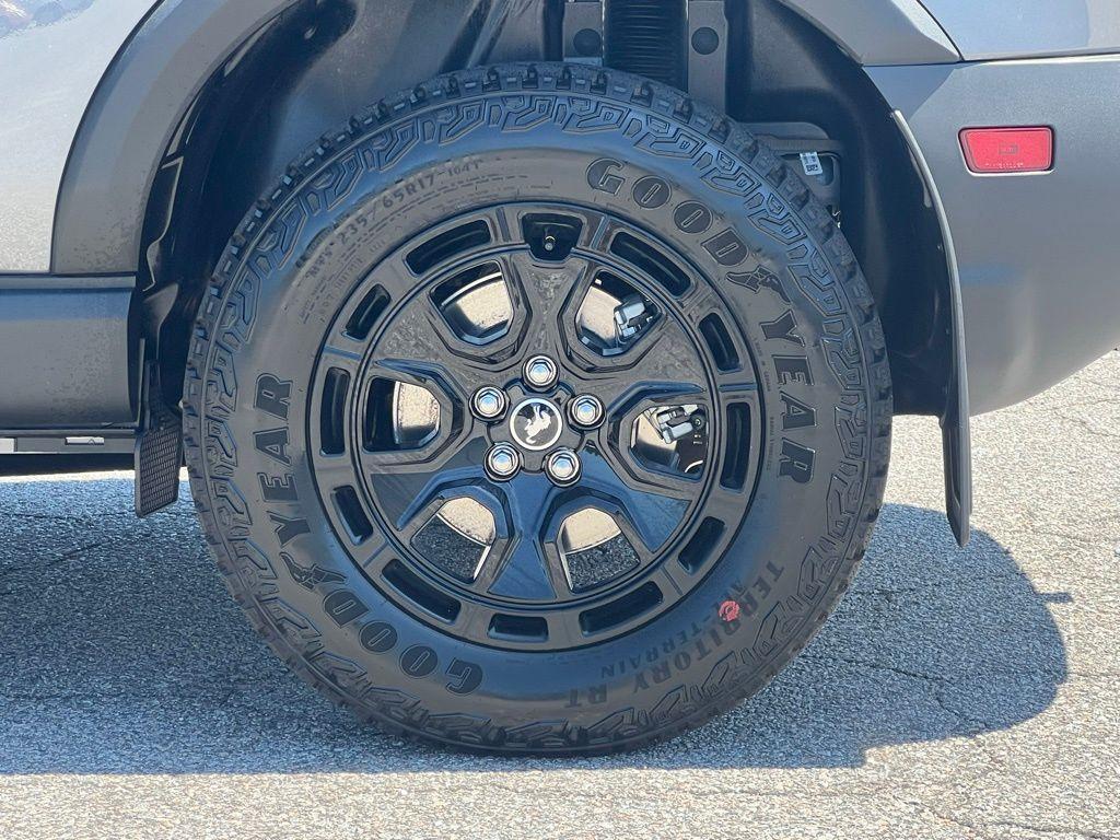 new 2025 Ford Bronco Sport car, priced at $42,311