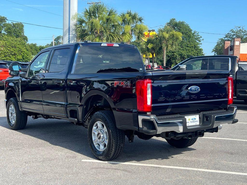 new 2025 Ford F-250 car, priced at $64,757