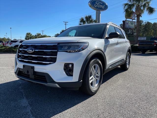 new 2025 Ford Explorer car, priced at $39,755