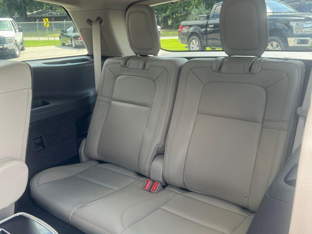 used 2022 Lincoln Aviator car, priced at $38,030