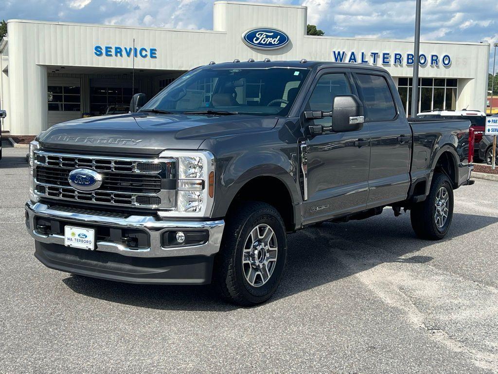 new 2025 Ford F-250 car, priced at $65,668