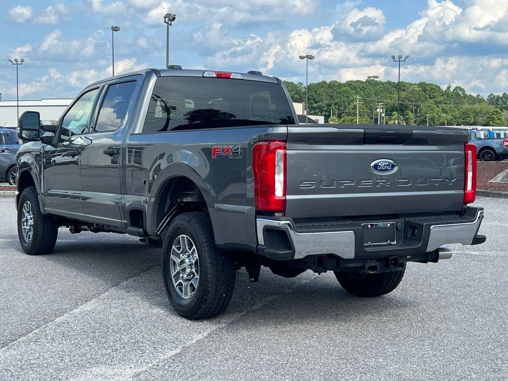 new 2025 Ford F-250 car, priced at $65,668