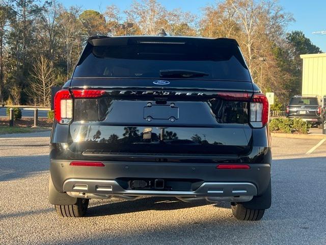 new 2025 Ford Explorer car, priced at $40,290