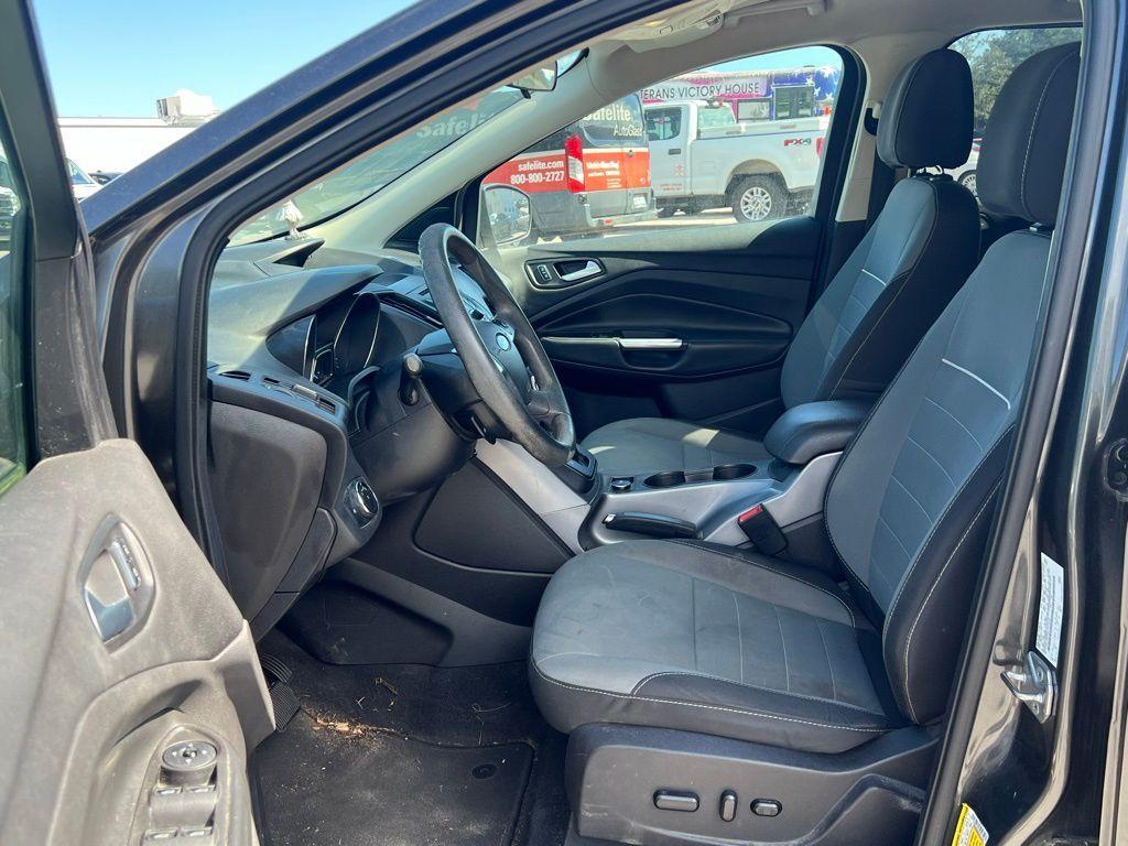 used 2015 Ford Escape car, priced at $7,994