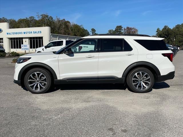 new 2025 Ford Explorer car, priced at $41,155