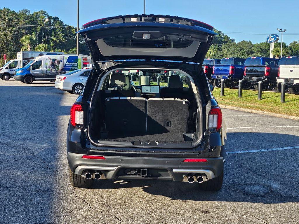 new 2025 Ford Explorer car, priced at $56,995