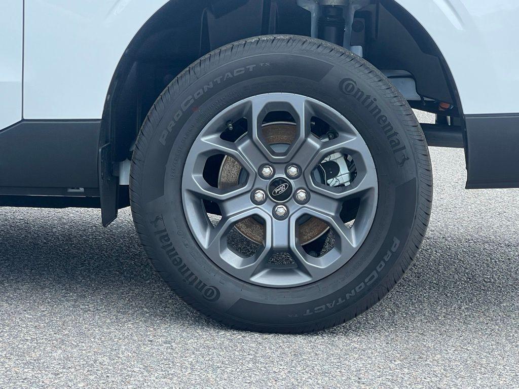 new 2025 Ford Maverick car, priced at $31,566
