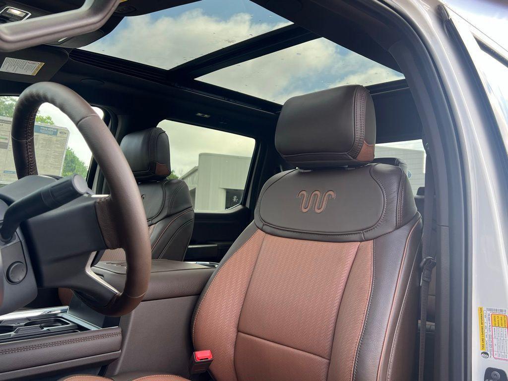 new 2025 Ford F-250 car, priced at $88,957