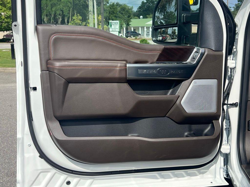 new 2025 Ford F-250 car, priced at $88,957