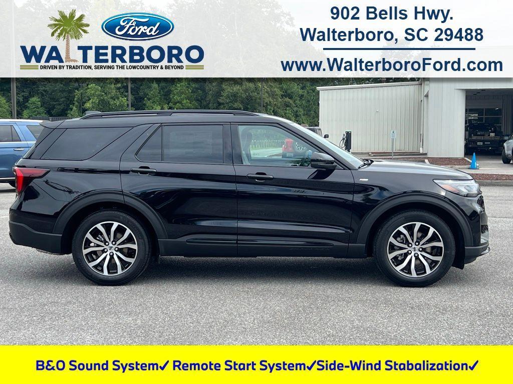 new 2025 Ford Explorer car, priced at $43,020
