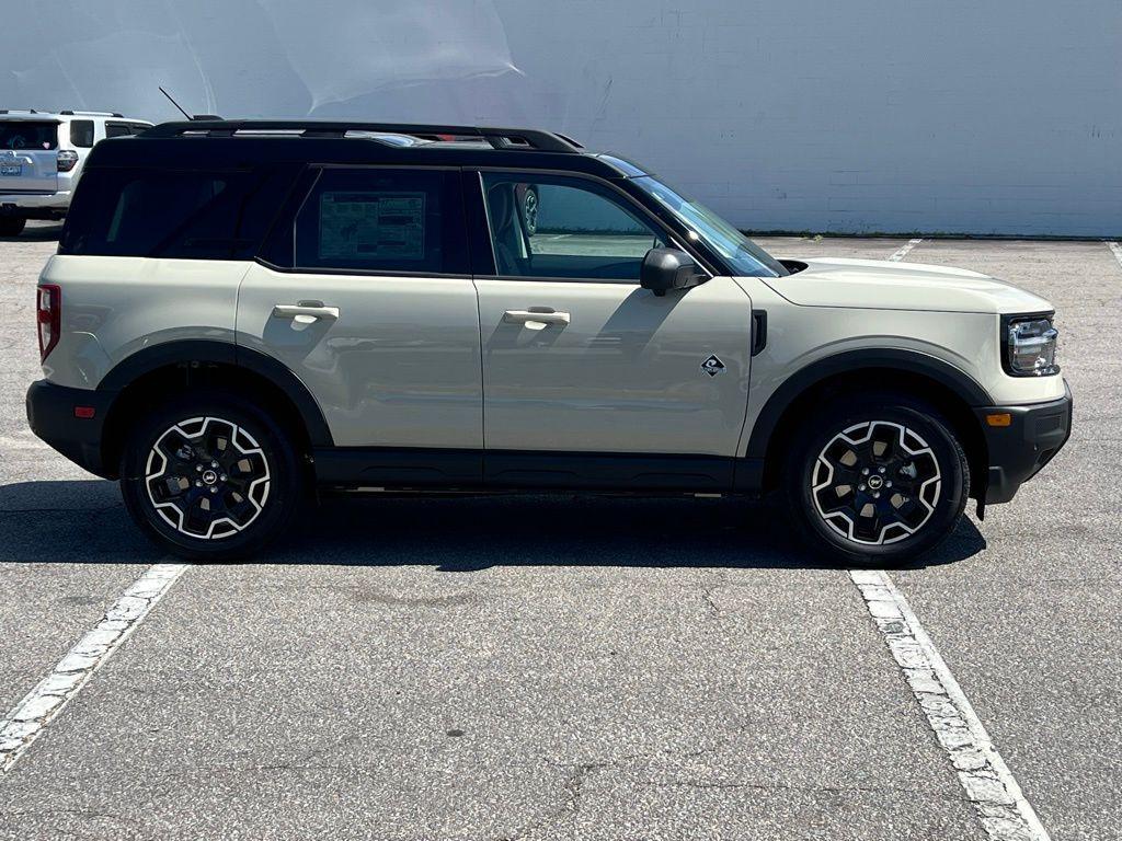 new 2025 Ford Bronco Sport car, priced at $38,834