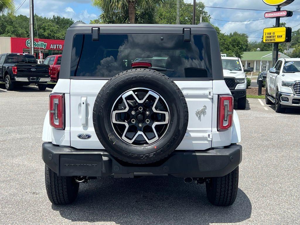 new 2025 Ford Bronco car, priced at $49,537