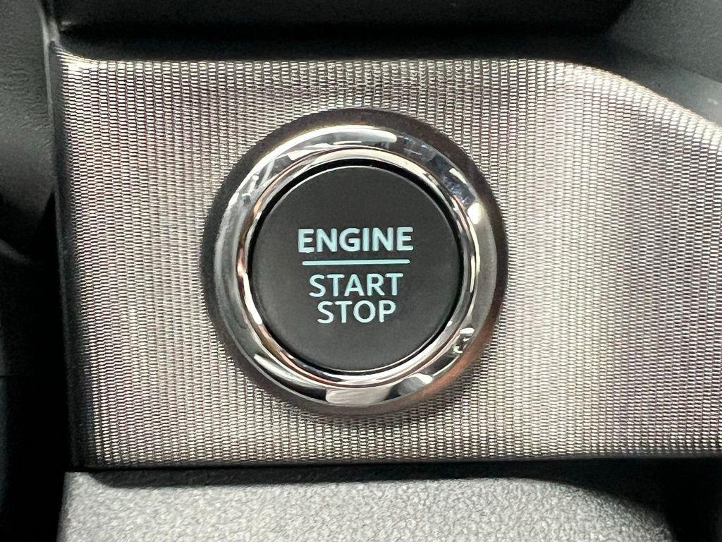 new 2025 Ford F-250 car, priced at $90,548