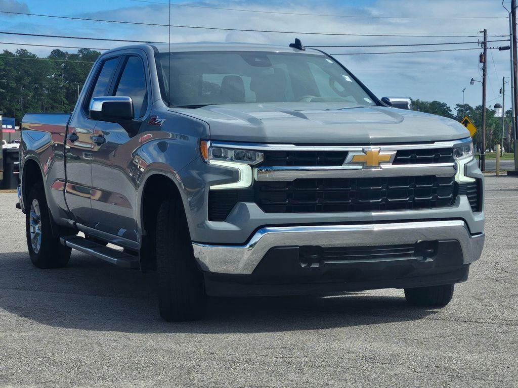 used 2024 Chevrolet Silverado 1500 car, priced at $39,997