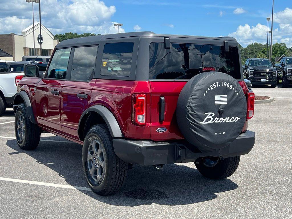new 2025 Ford Bronco car, priced at $44,638