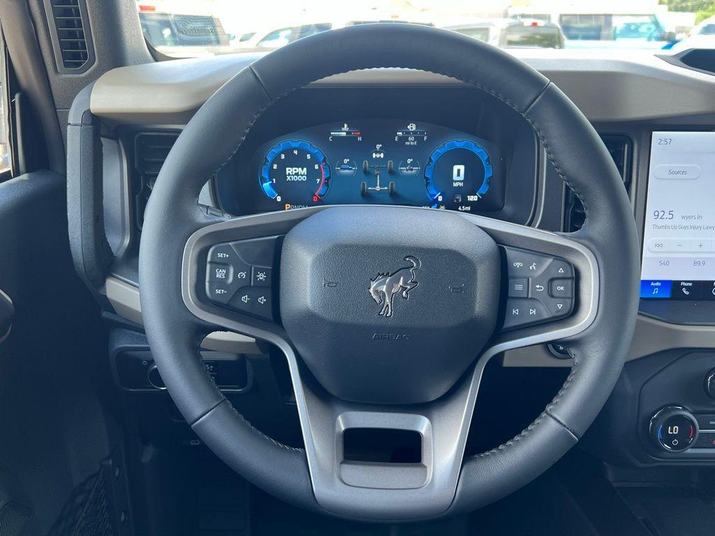 new 2025 Ford Bronco car, priced at $44,638