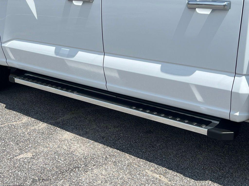 used 2022 Ford F-150 car, priced at $36,352