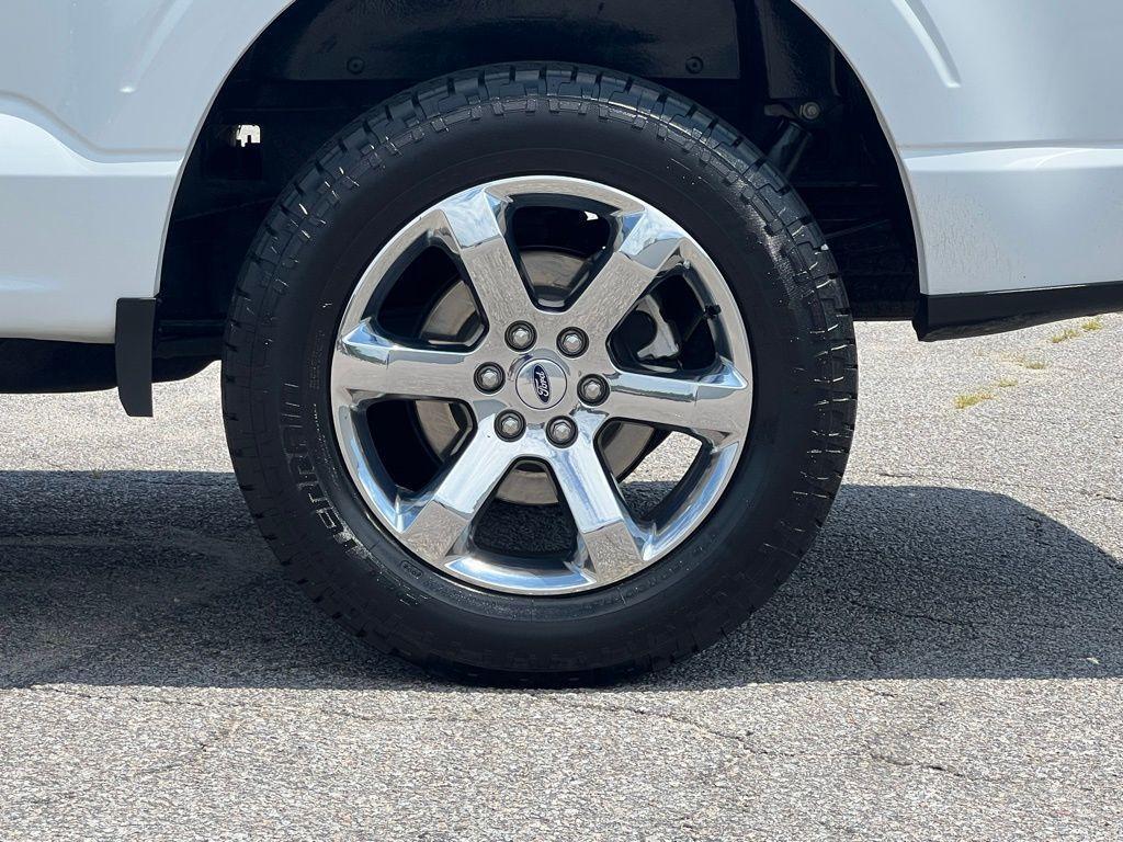 used 2022 Ford F-150 car, priced at $36,352