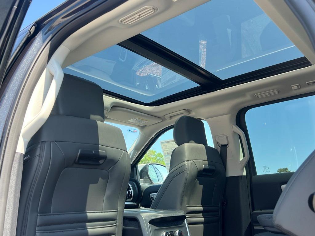new 2025 Ford Expedition Max car, priced at $71,760