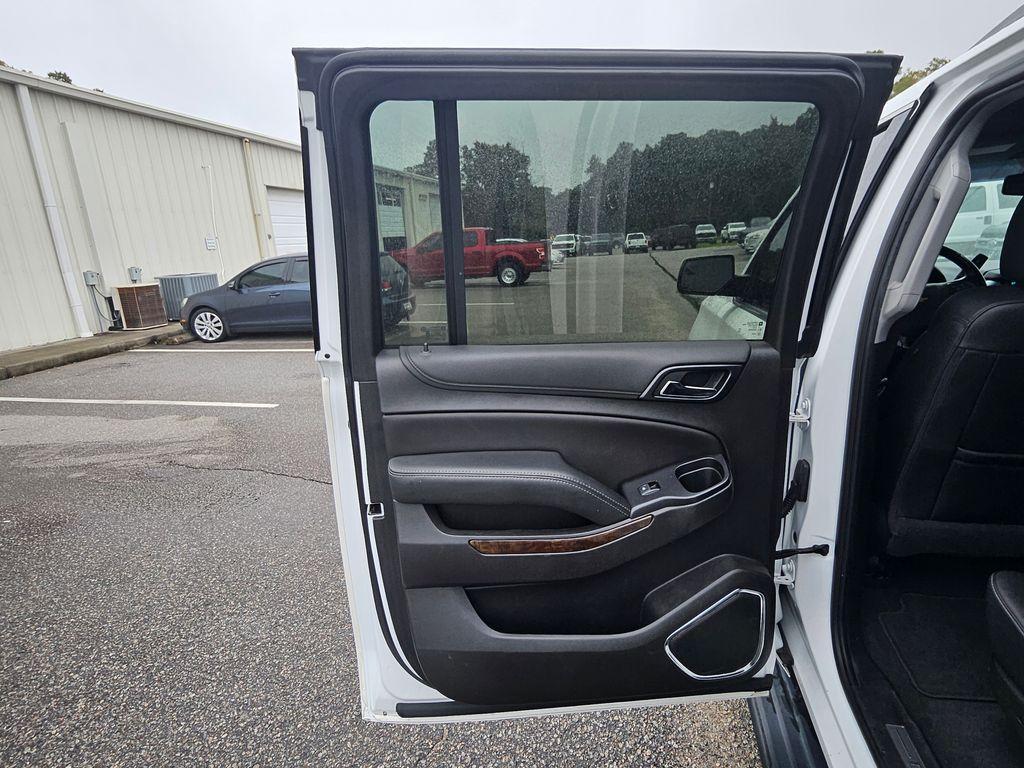 used 2019 Chevrolet Suburban car, priced at $23,789