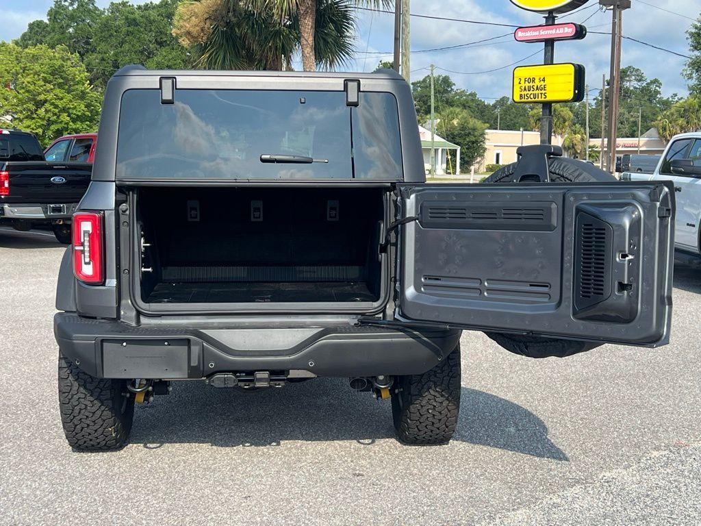 new 2025 Ford Bronco car, priced at $55,386