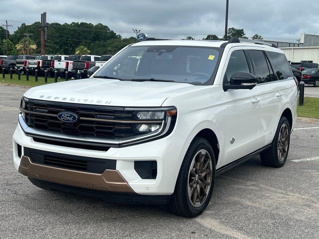 new 2025 Ford Expedition car, priced at $86,845