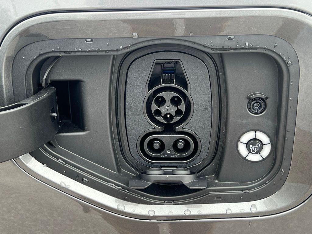 new 2025 Ford F-150 Lightning car, priced at $59,775