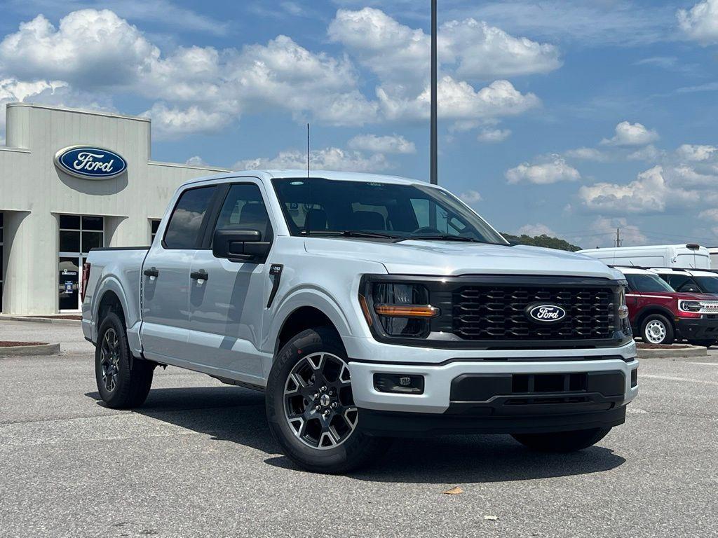 new 2025 Ford F-150 car, priced at $43,228