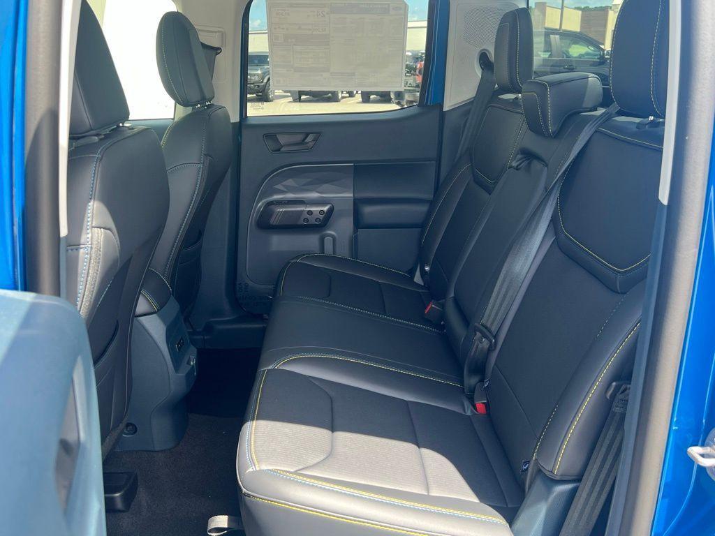 new 2025 Ford Maverick car, priced at $35,922