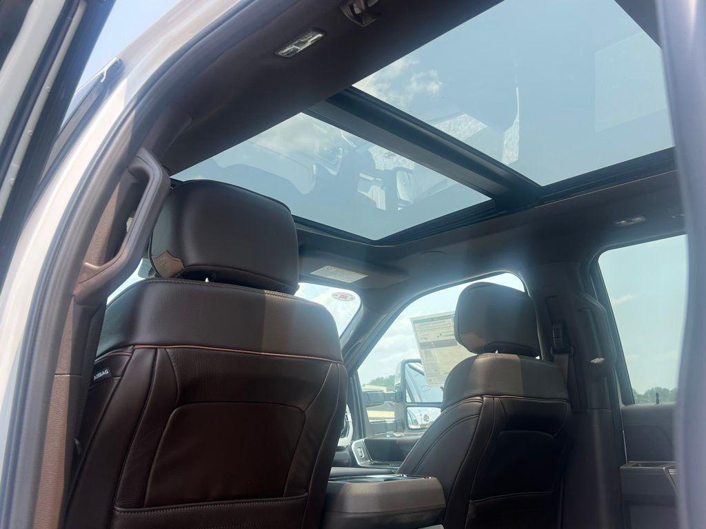 new 2025 Ford F-250 car, priced at $92,282