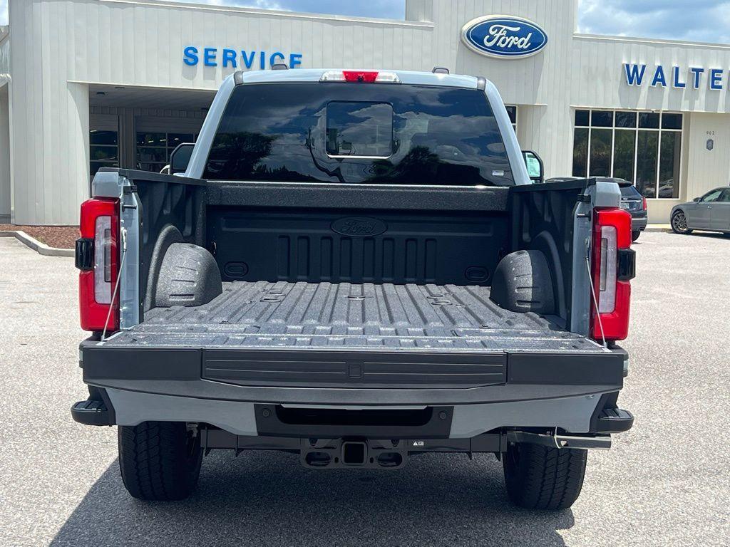 new 2025 Ford F-250 car, priced at $90,832
