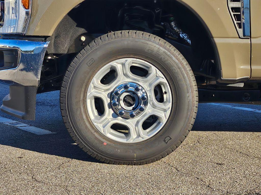 new 2026 Ford F-250 car, priced at $57,620