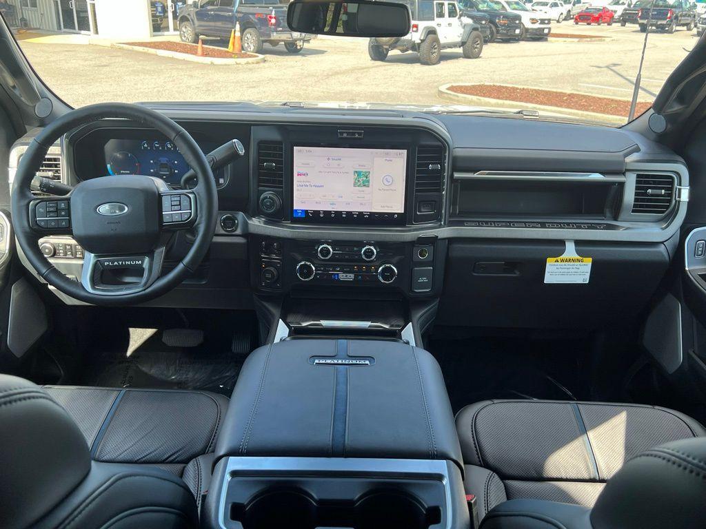new 2025 Ford F-250 car, priced at $91,289